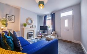 Castleford Stay, Families & Work Trips At Liquorice Lodge